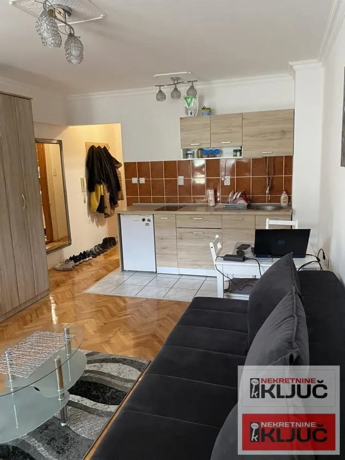 Rent, studio apartment, 28m², Socijalno, Novi Sad Sve Podlokacije