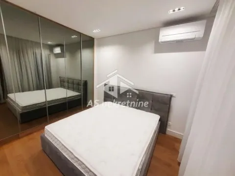 Izdavanje, dvosoban stan, 67m², Savski Venac, Beograd - image 9