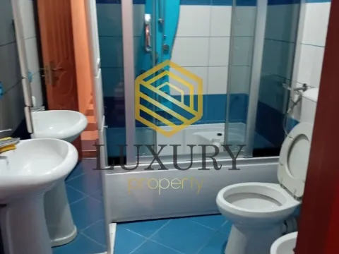 Izdavanje, dvosoban stan, 73m², Stari Aerodrom, Podgorica - image 4