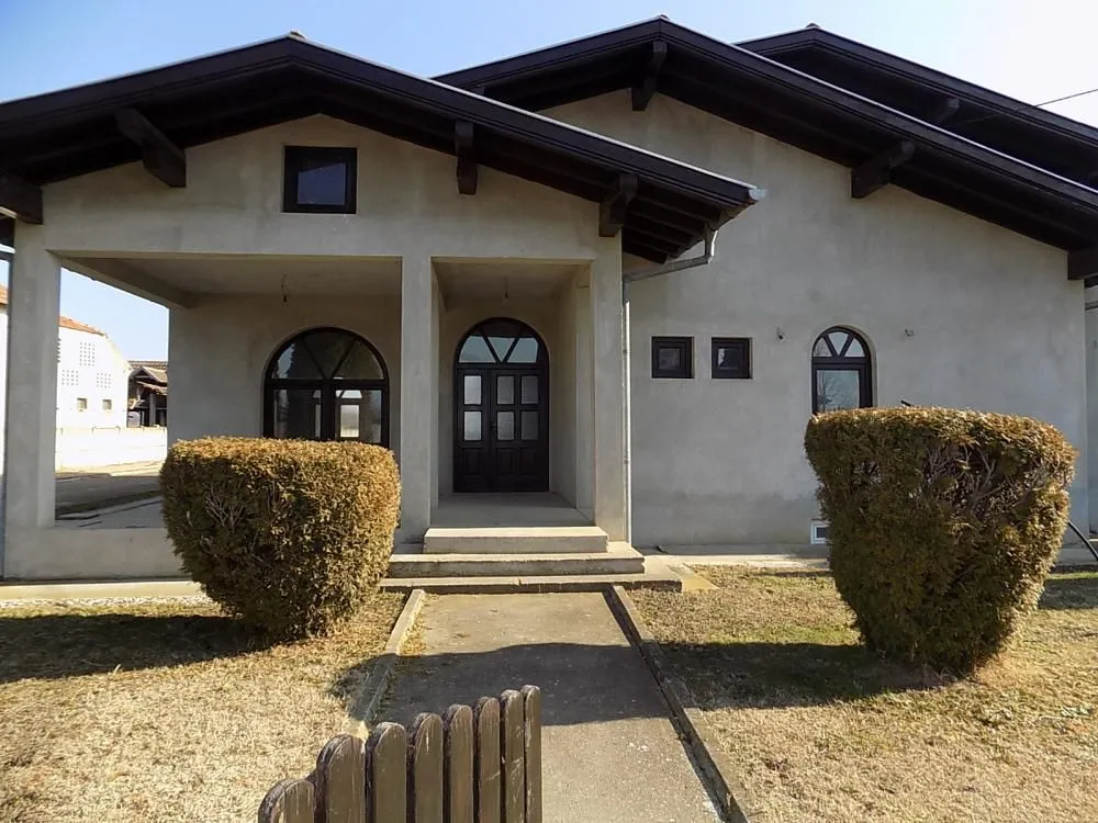 Rent, office space, 400m², Donje Vidovo, Paraćin