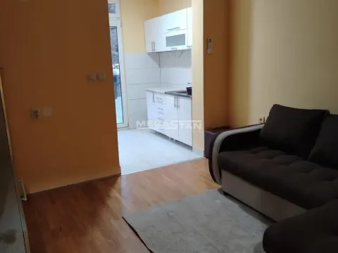 Stan in Uciteljsko Naselje