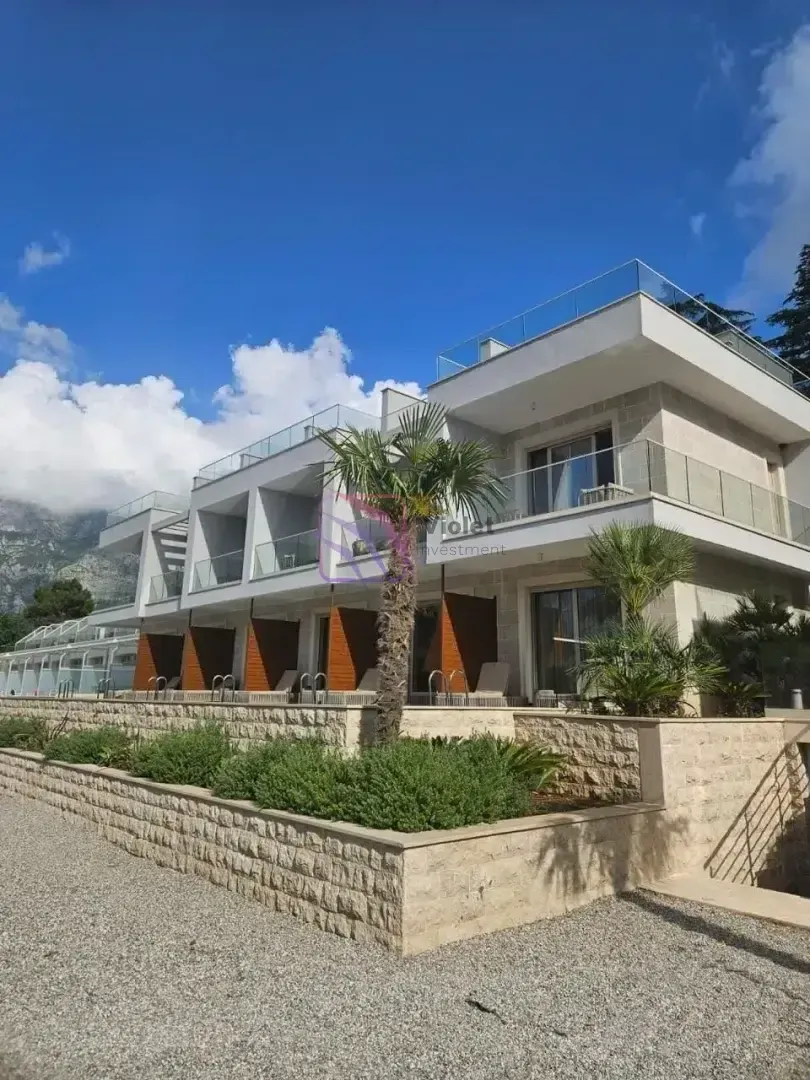 Prodaja, jednosoban stan, 108m², Stoliv, Kotor