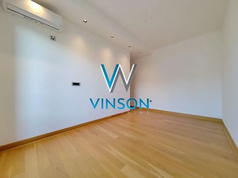 Prodaja, četvorosoban stan, 240m², Adamovićevo Naselje, Novi Sad Sve Podlokacije
