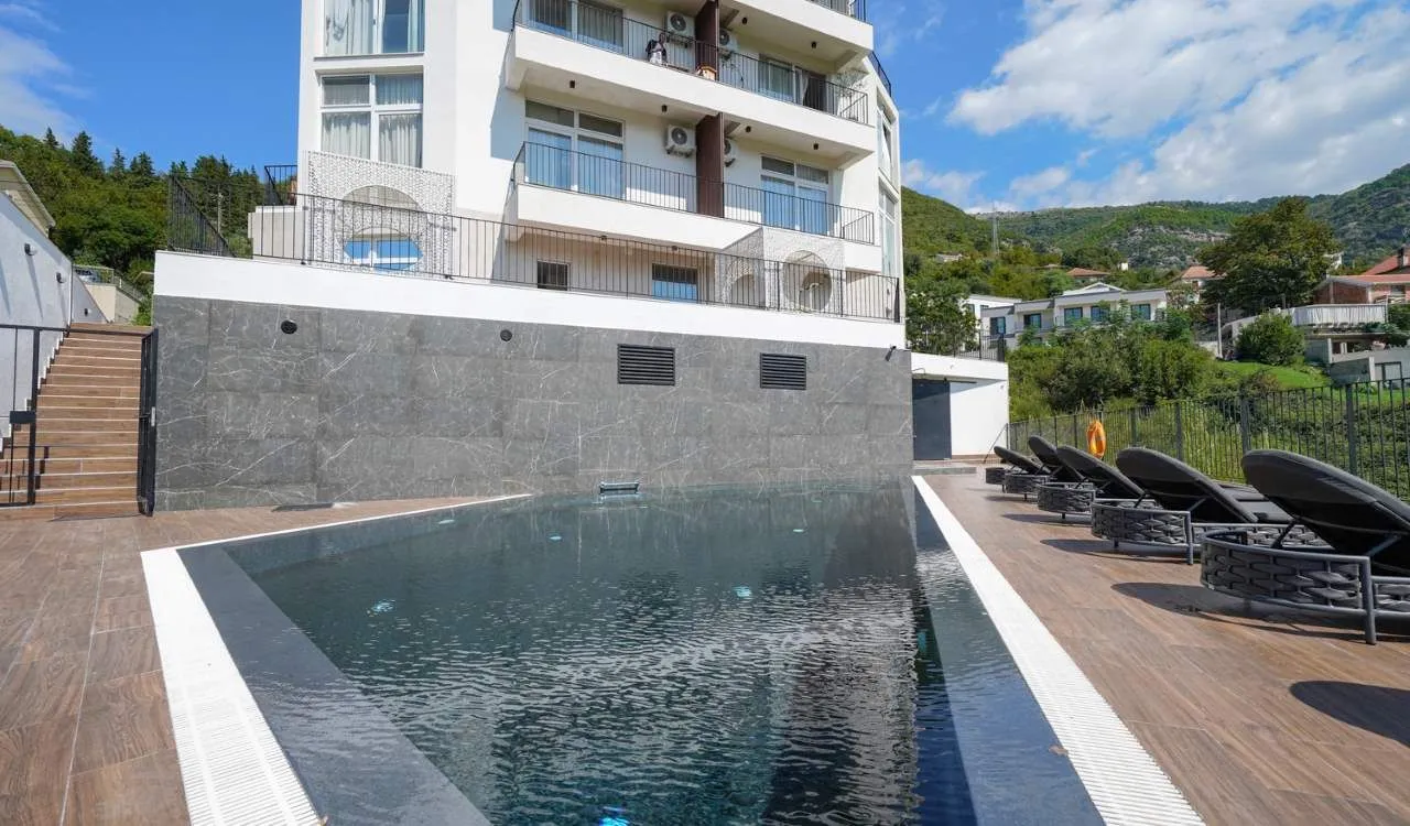 Prodaja, dvosoban stan, 66m², Tivat, Crna Gora