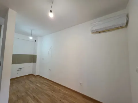 Prodaja, garsonjera, 31m², Bečići, Budva - image 3