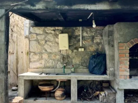 Sale, house, 105m², Zaljevo, Bar - image 2