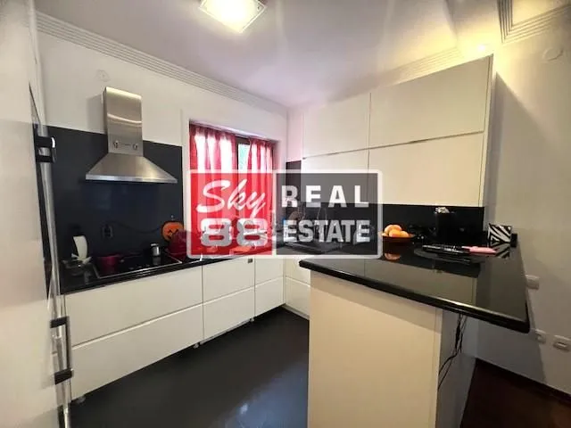 Prodaja, kuća, 288m², Savski Venac, Beograd
