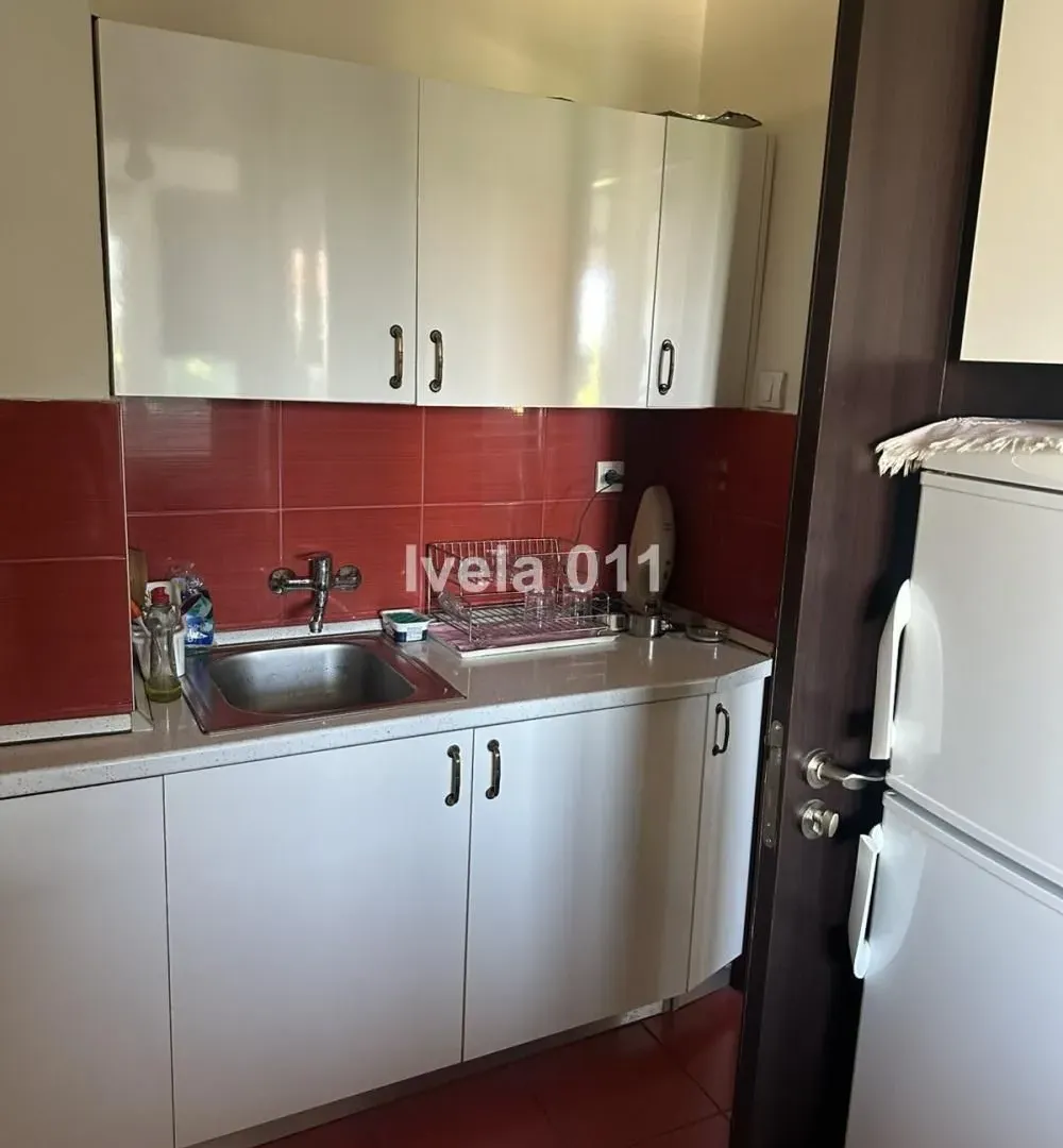 Izdavanje, dvosoban stan, 56m², Brace Jerković, Voždovac Sve Podlokacije