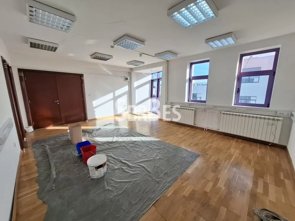Rent, office space, 500m², Adamovićevo Naselje, Novi Sad Sve Podlokacije