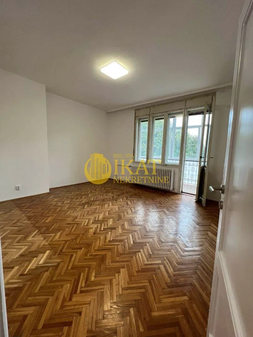 Rent, three bedroom apartment, 93m², Savski Venac, Beograd