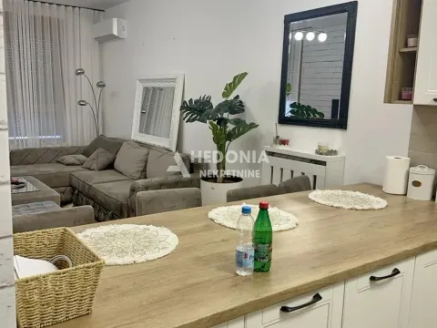 Rent, two bedroom apartment, 54m², Novi Beograd Blok 65, Novi Beograd Sve Podlokacije - image 2