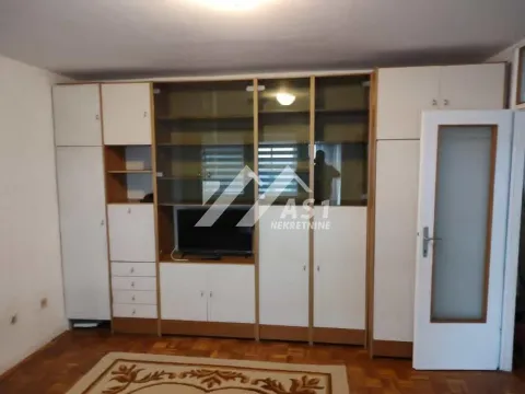 Izdavanje, jednosoban stan, 38m², Novo naselje, Novi Sad - image 4