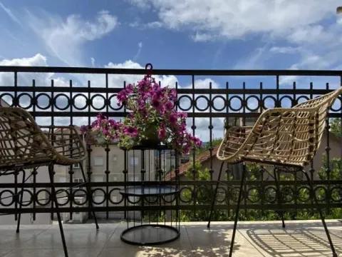 Rent, one bedroom apartment, 35m², Seljanovo, Tivat