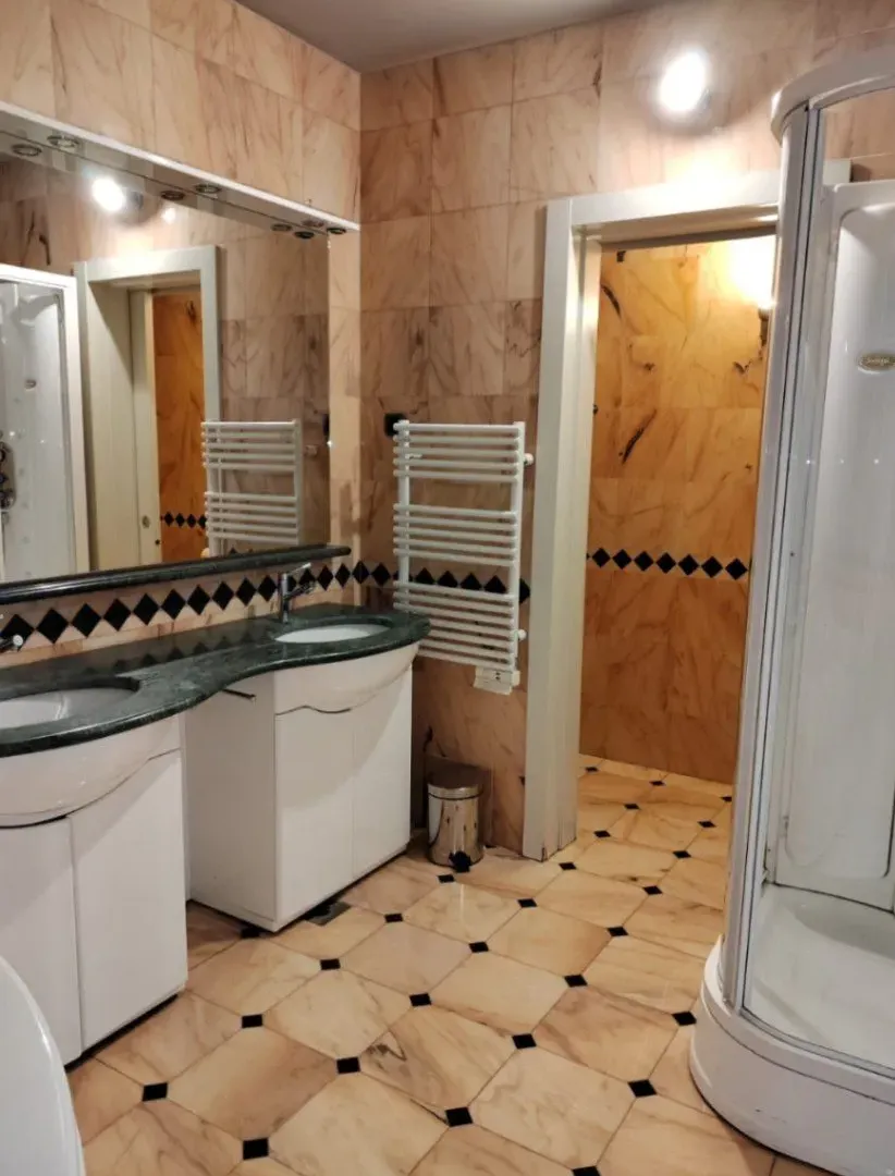Prodaja, petosoban stan, 355m², Preko Morače, Podgorica