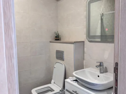 Rent, apartment, 43m², Bečići, Budva - image 7