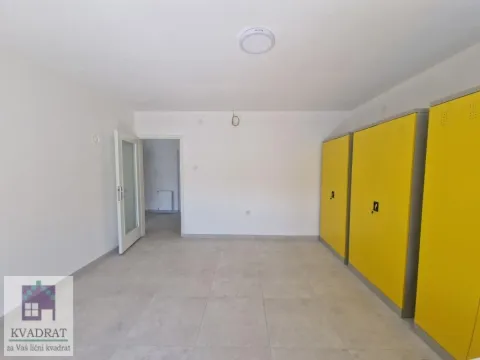 Rent, office space, 80m², Čukarica, Beograd - image 8