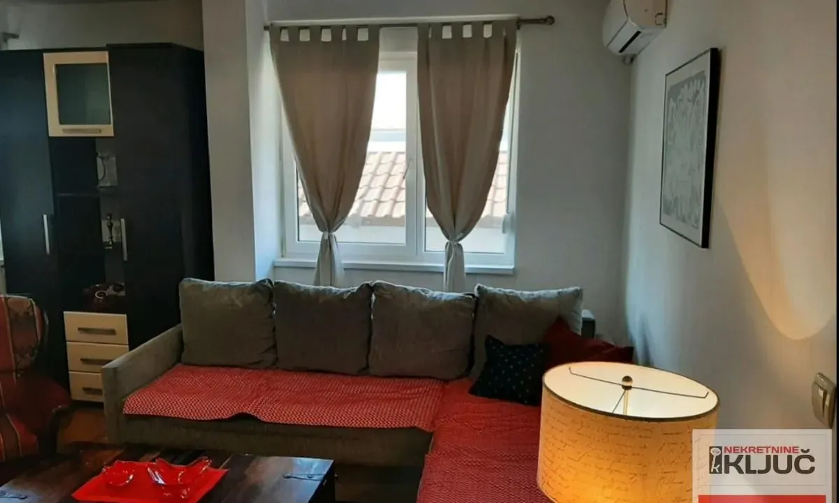 Izdavanje, jednosoban stan, 45m², Podbara, Novi Sad Sve Podlokacije