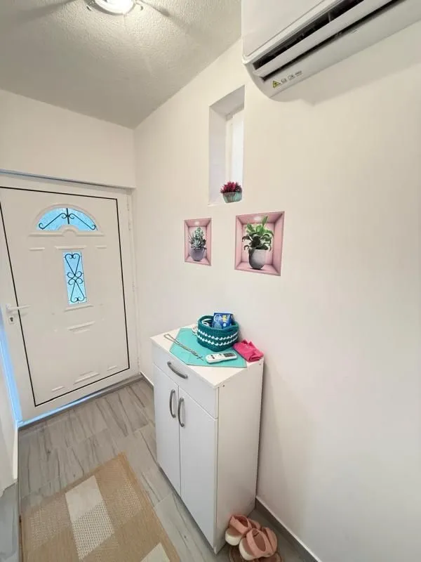 Prodaja, kuća, 68m², Sutomore, Bar