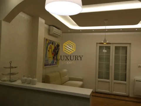 Izdavanje, kuća, 320m², Donja Gorica, Podgorica - image 7