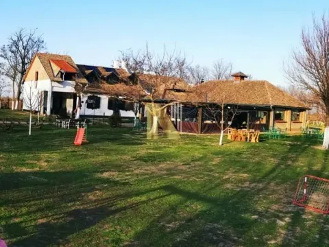 Sale, house, 230m², Srbobran, Novi Sad - image 18