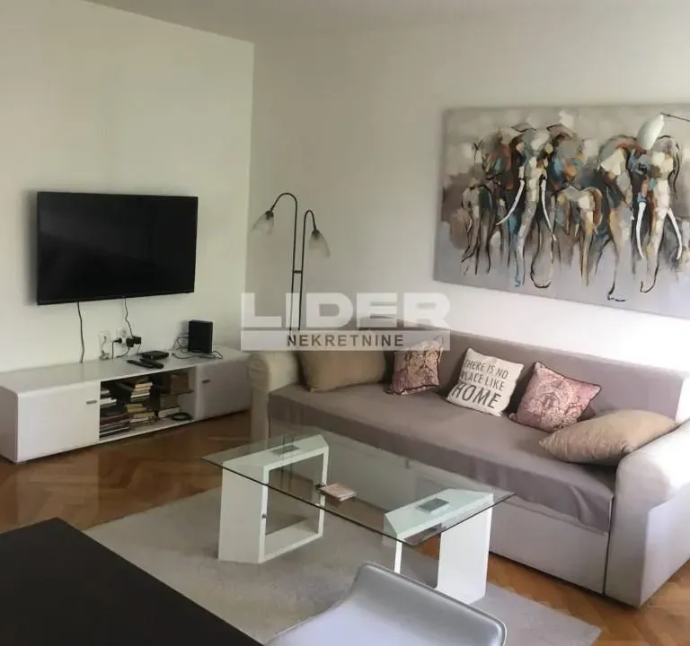 Sale, two bedroom apartment, 42m², Stari Merkator, Novi Beograd Sve Podlokacije