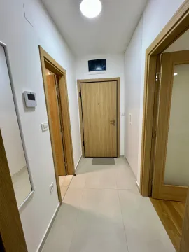 Rent, one bedroom apartment, 47m², New City, Podgorica - image 6