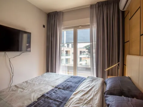 Sale, two bedroom apartment, 67m², Budva, Crna Gora - image 20