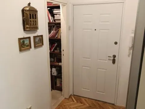 Prodaja, dvosoban stan, 72m², Novi Beograd Blok 70, Novi Beograd Sve Podlokacije - image 8