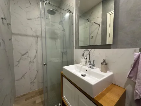 Rent, three bedroom apartment, 95m², City Kvart, Podgorica - image 20