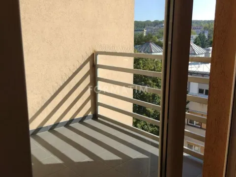 Rent, three bedroom apartment, 100m², Gradska Bolnica, Zvezdara Sve Podlokacije - image 19