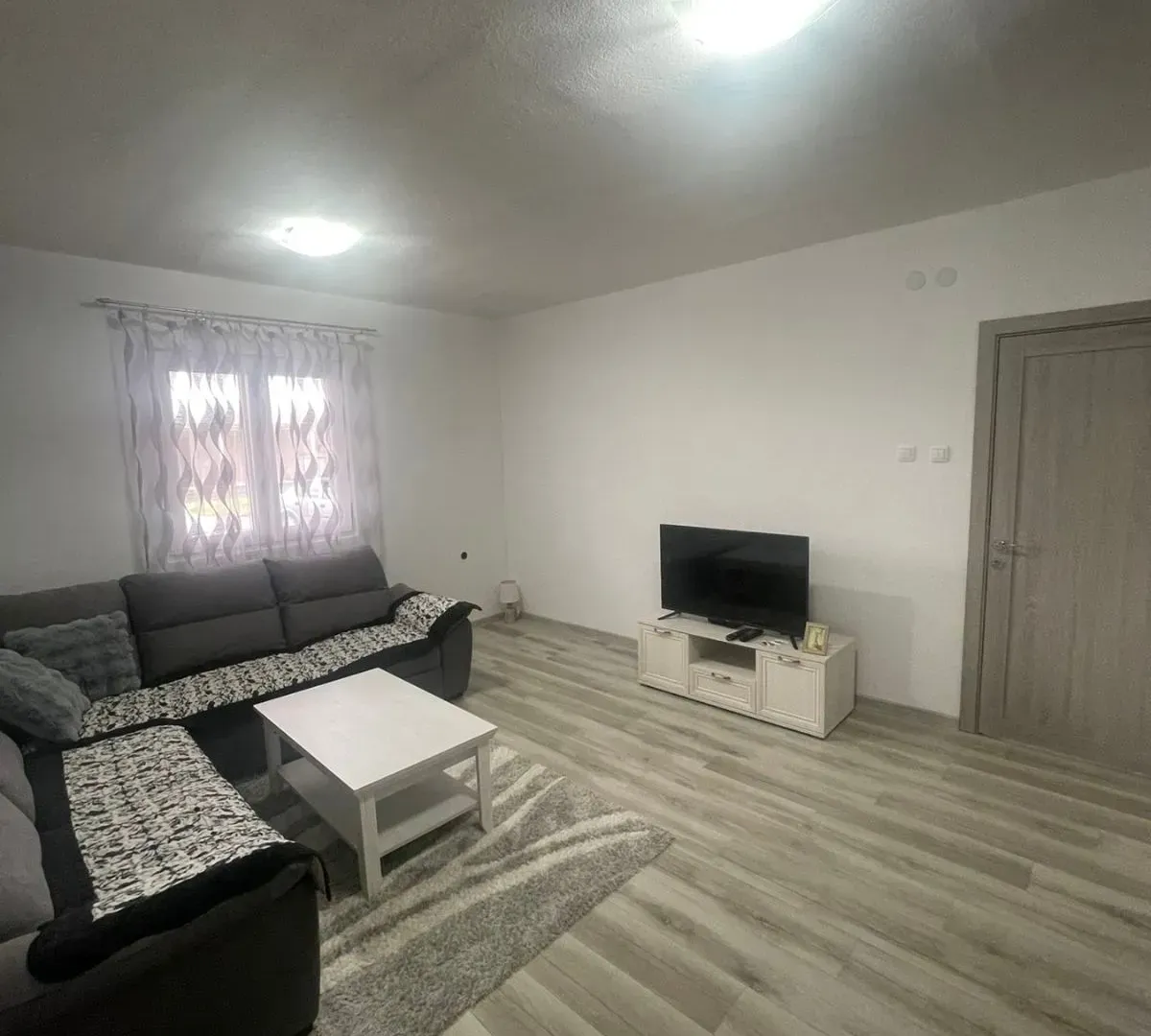 Rent, apartment, 115m², Donja Gorica, Podgorica