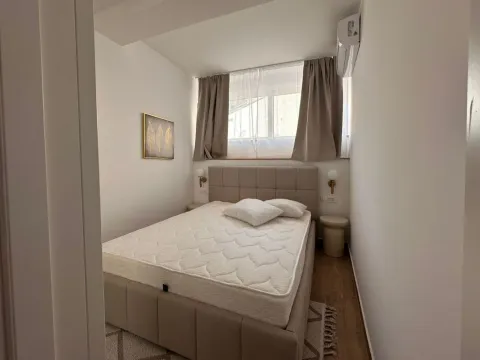 Rent, three bedroom apartment, 100m², Zelenika, Herceg Novi - image 12