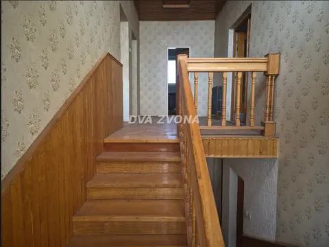 Prodaja, kuća, 180m², Bečej, Novi Sad - image 3