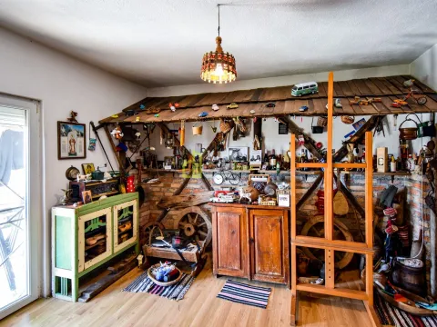 Prodaja, kuća, 200m², Donji Kokoti, Podgorica - image 14