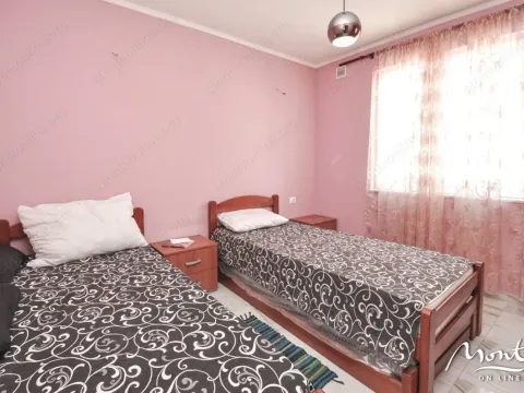 Sale, house, 260m², Bijela, Herceg Novi - image 15