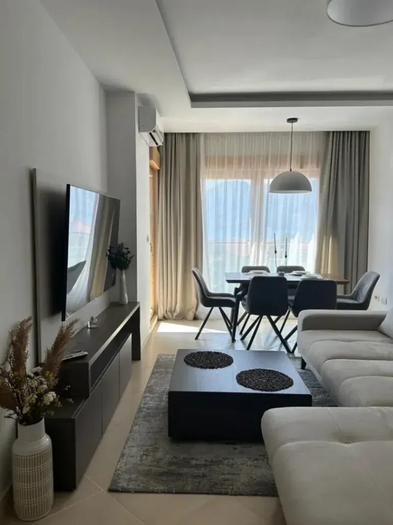 Sale, one bedroom apartment, 53m², Kotor, Crna Gora