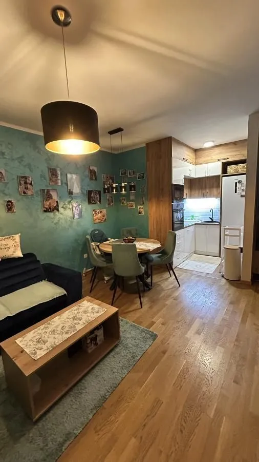 Prodaja, dvosoban stan, 59m², Adamovićevo Naselje, Novi Sad Sve Podlokacije