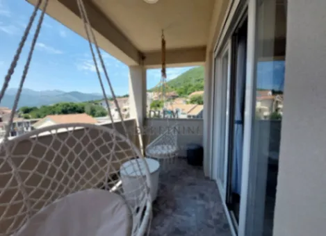 Rent, three bedroom apartment, 100m², Mažina, Tivat - image 2