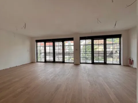 Sale, four bedroom apartment, 110m², Vračar Hram, Vračar Sve Podlokacije