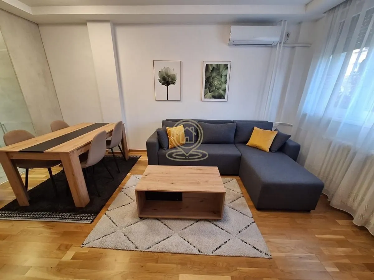 Izdavanje, dvosoban stan, 43m², Liman 4, Novi Sad Sve Podlokacije