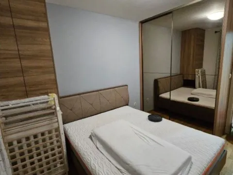 Izdavanje, jednosoban stan, 47m², City Kej, Podgorica - image 10