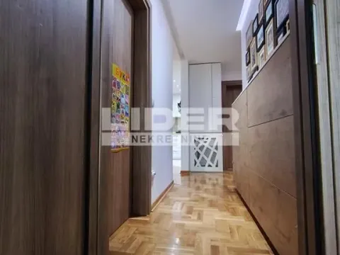 Sale, three bedroom apartment, 57m², Cvetanova Ćuprija, Zvezdara Sve Podlokacije - image 12