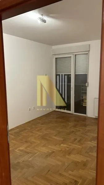 Prodaja, dvosoban stan, 54m², Nova Detelinara, Novi Sad Sve Podlokacije