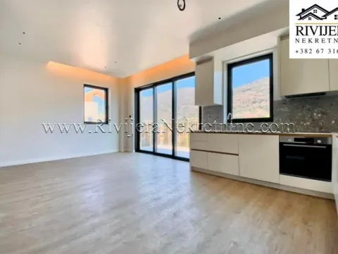 Sale, two bedroom apartment, 102m², Tivat, Crna Gora - image 3
