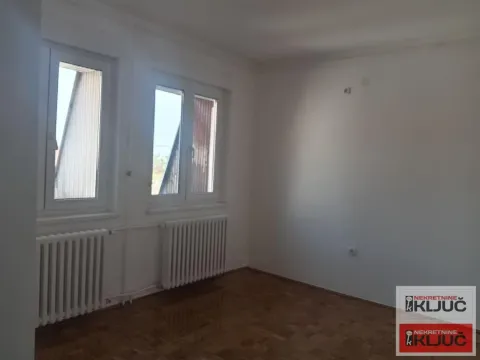 Prodaja, dvosoban stan, 62m², Sajmište, Novi Sad - image 2