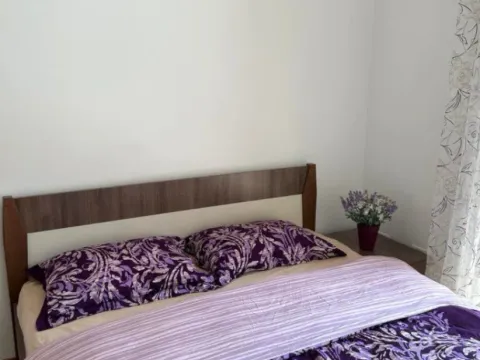 Izdavanje, jednosoban stan, 51m², City Kvart, Podgorica - image 9