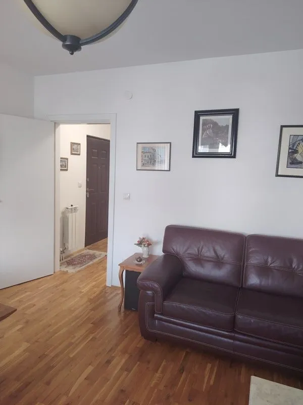 Prodaja, trosoban stan, 83m², Voždovac Sve Podlokacije, Beograd