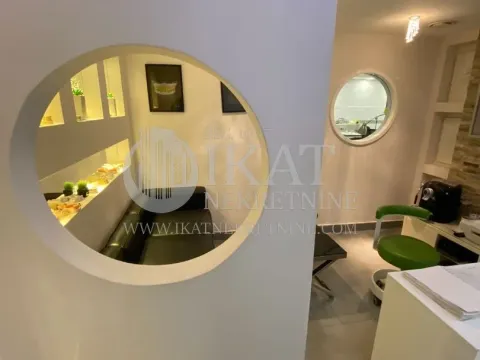 Prodaja, jednosoban stan, 66m², Vračar Hram, Vračar Sve Podlokacije - image 4