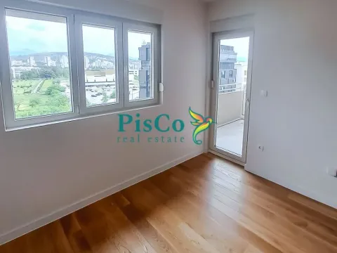 Izdavanje, dvosoban stan, 72m², Central Point, Podgorica - image 1