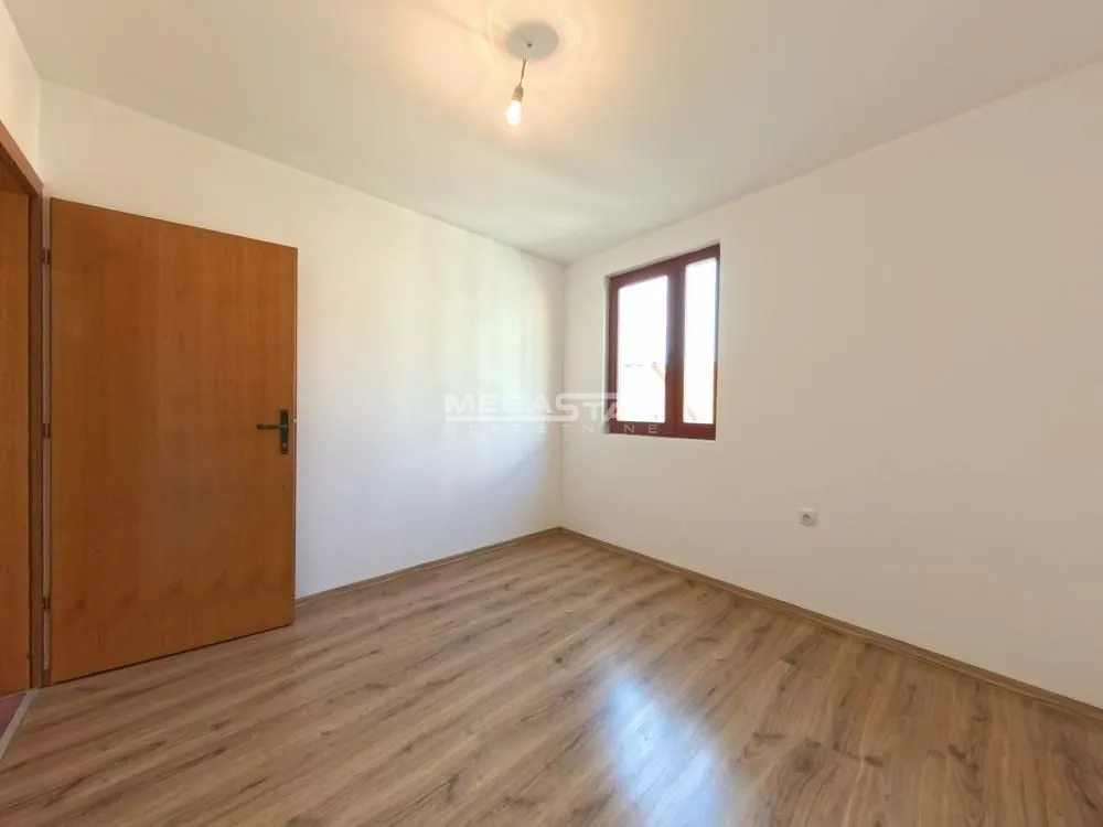 Sale, two bedroom apartment, 53m², Mali Mokri Lug, Zvezdara Sve Podlokacije